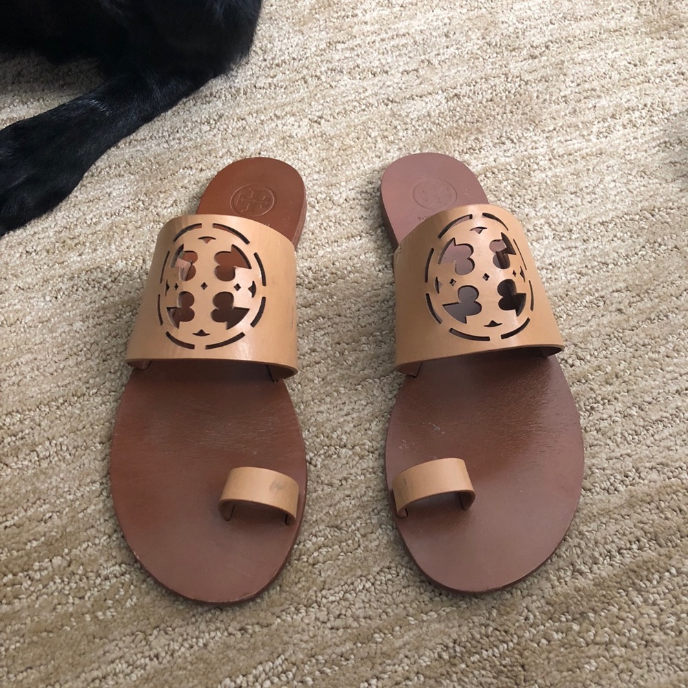 Tory Burch Sandals - Tan
